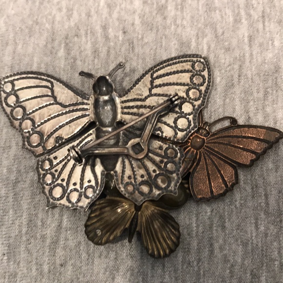 Butterfly 🦋 Pin - Picture 2 of 2